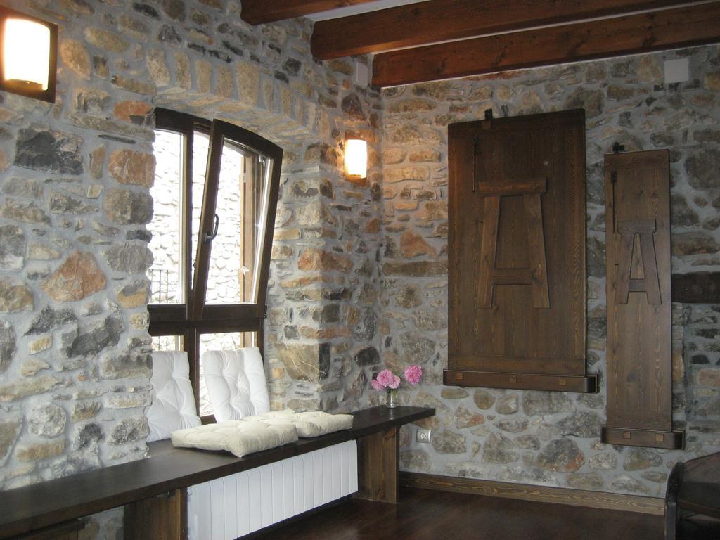 Casa Rural " El Retiro" Laspuña Cameră foto